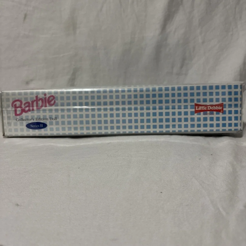 Little Debbie Barbie Collector Edition Doll Series‎ 2
